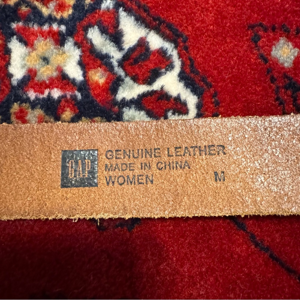 GAP Genuine Leather Boho Belt Sunburst Cutouts M - Picture 2 of 4
